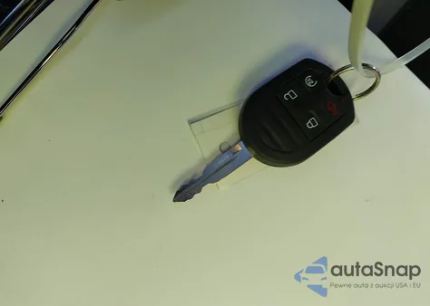 2012 Ford F-150 Lariat из США, поврежденный, VIN 1FTFW1CF7CFA23985